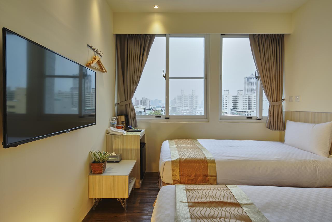 M Hotel Гаосюн Экстерьер фото